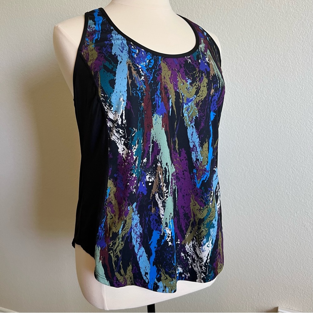 Rainbow Curves Activewear tank top